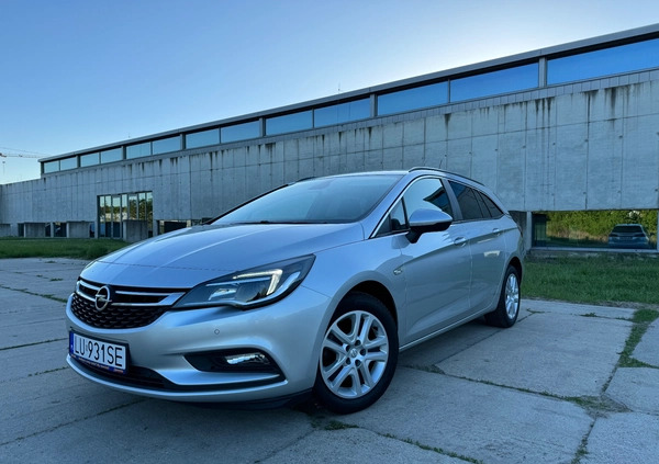 Opel Astra cena 38900 przebieg: 207000, rok produkcji 2019 z Lublin małe 254
